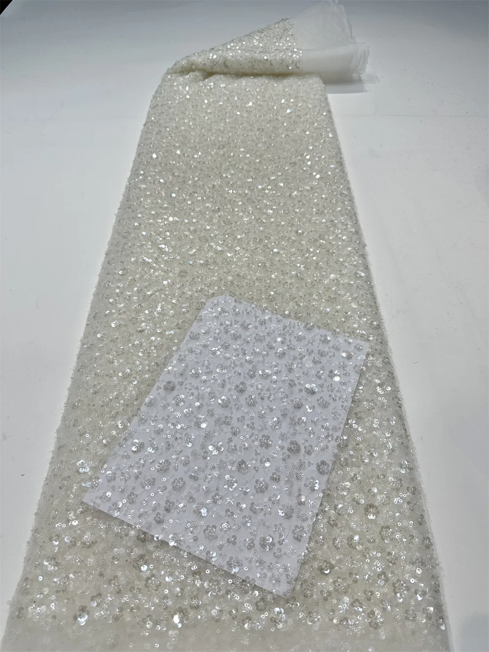 Tessuto africano del pizzo 202 - Glitter Tablecloth recensione e prezzo